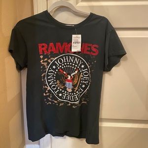 NWT Ramones Nordstrom soft tee✨